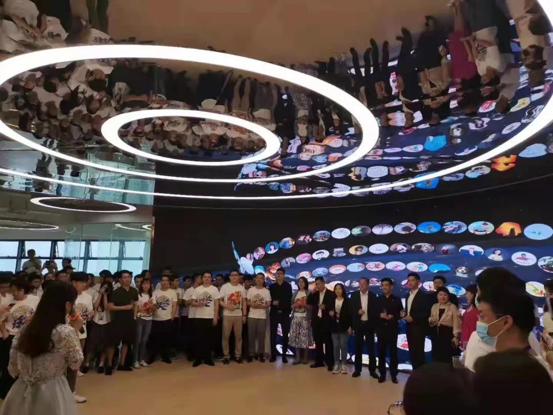 华世界|15VIP太阳成显示强势打造数字化商业时代